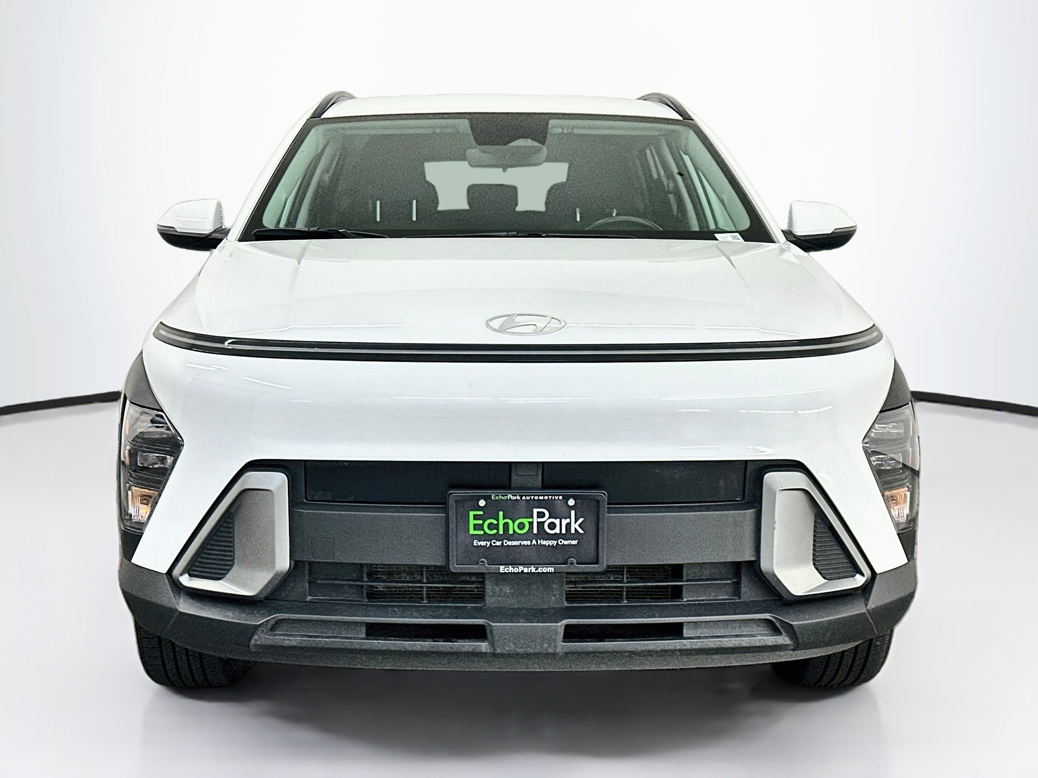 Used 2025 Hyundai Kona SEL AWD/4WD image 2