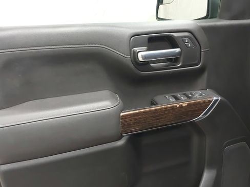 Certified 2021 GMC Sierra 1500 SLE image 23