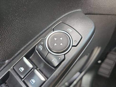 Used 2022 Ford Escape SE w/ Convenience Package FWD image 17