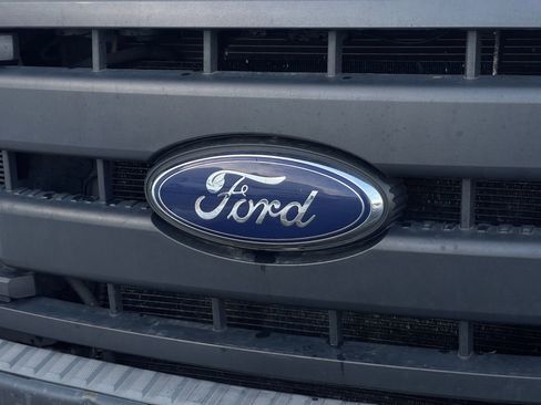 Used 2015 Ford F350 XL image 36