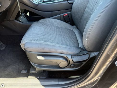 Used 2023 Hyundai Santa Fe SE FWD image 12