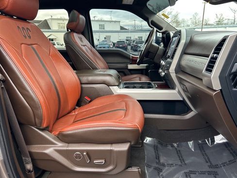 Used 2022 Ford F450 King Ranch w/ King Ranch Ultimate Package image 18