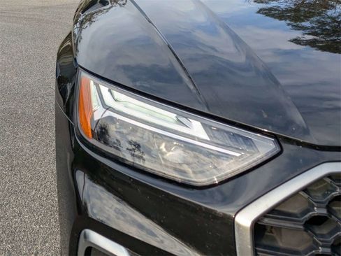 Used 2023 Audi Q5 2.0T Premium w/ Convenience Package image 10