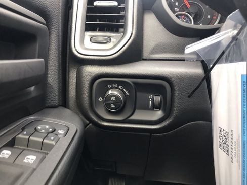 New 2025 RAM 3500 Tradesman AWD/4WD image 22