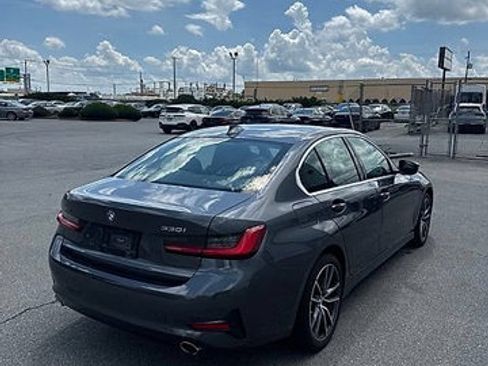 Used 2020 BMW 330i xDrive Sedan w/ Premium Package AWD/4WD image 9