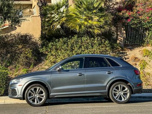 Used 2017 Audi Q3 2.0T Premium Plus w/ Premium Plus Package FWD image 15