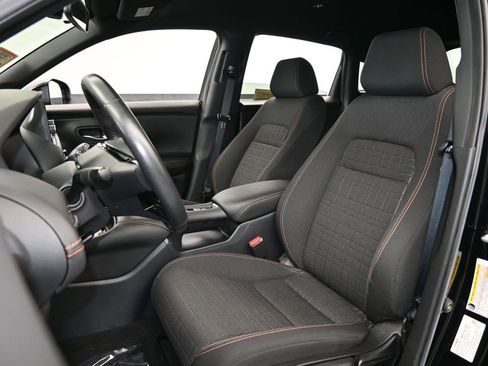 Used 2024 Honda HR-V Sport image 10