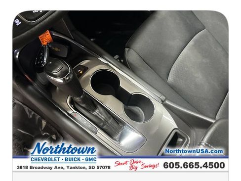 Used 2016 Chevrolet Malibu LT FWD image 24