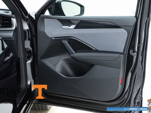 Used 2025 Volkswagen Tiguan SE R-Line image 71