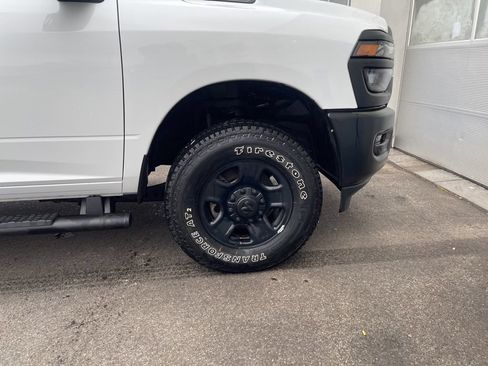Used 2026 RAM 3500 Tradesman AWD/4WD image 11