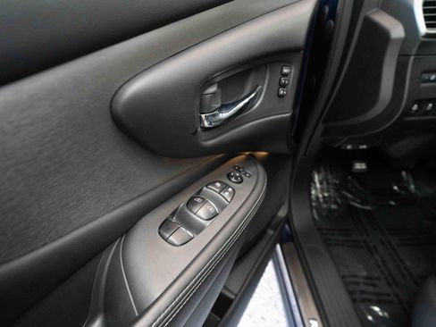 Used 2023 Nissan Murano SL w/ SL Moonroof Package AWD/4WD image 7