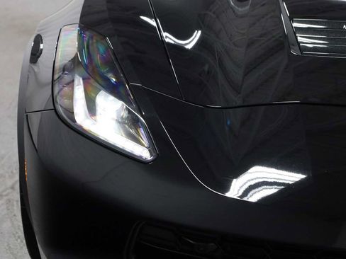 Used 2018 Chevrolet Corvette Grand Sport RWD image 15