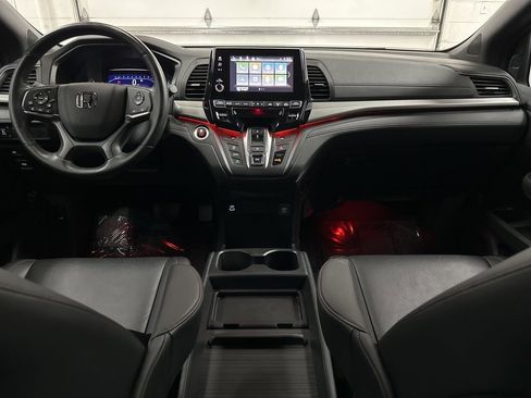 Used 2023 Honda Odyssey Sport image 22