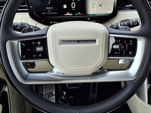 New 2026 Land Rover Range Rover Long Wheelbase SE image 16