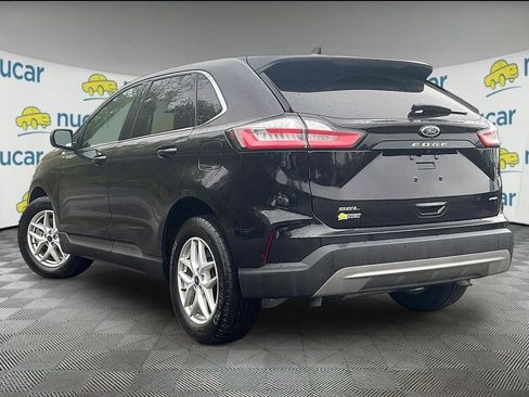 Used 2022 Ford Edge SEL w/ Convenience Package AWD/4WD image 4