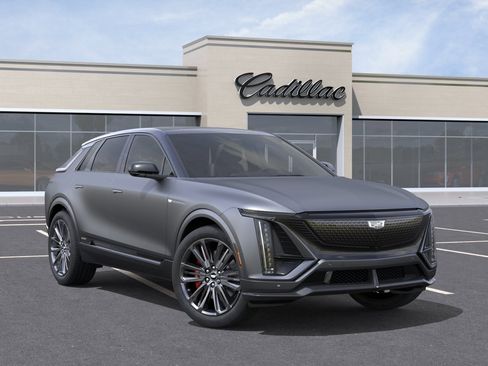 New 2026 Cadillac Lyriq V w/ Exterior Carbon Fiber Package AWD/4WD image 7