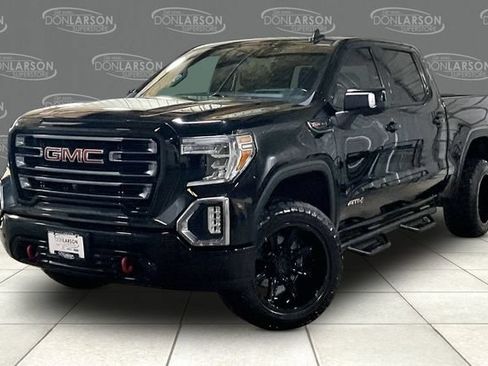 Used 2021 GMC Sierra 1500 AT4 w/ AT4 Value Package AWD/4WD image 3