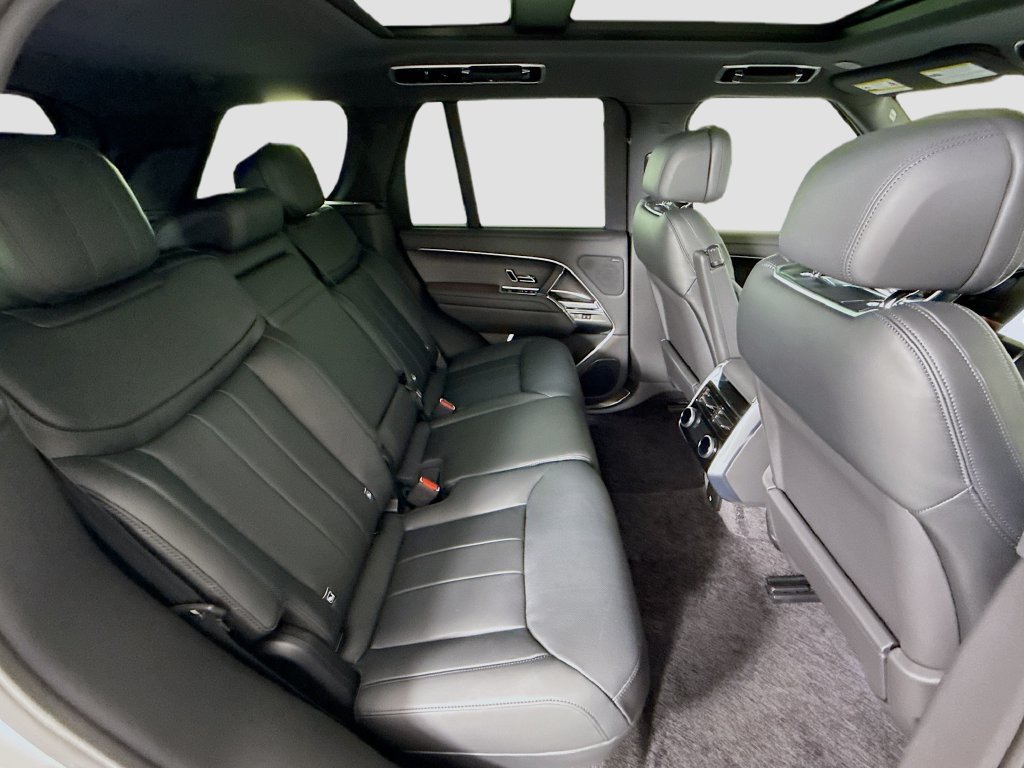 New 2026 Land Rover Range Rover SE AWD/4WD image 22