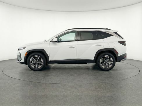 Used 2025 Hyundai Tucson SEL AWD/4WD image 5