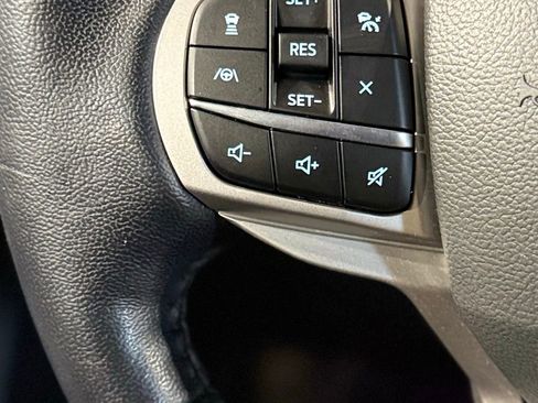 Used 2021 Ford Explorer Limited w/ Equipment Group 301A image 85