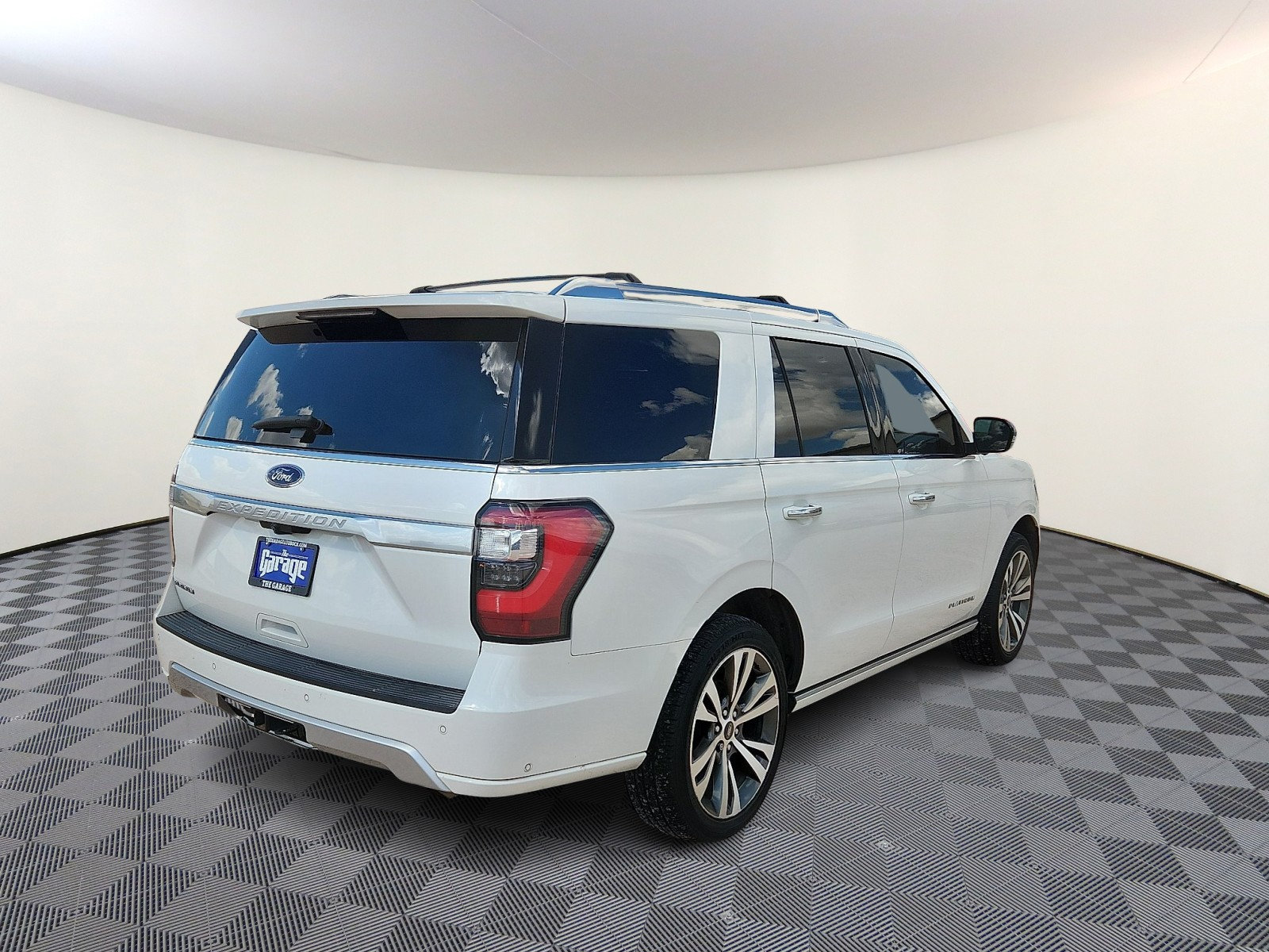Used 2020 Ford Expedition Platinum AWD/4WD image 4