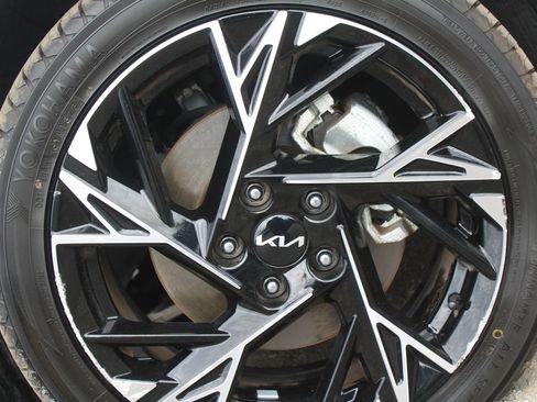 Certified 2025 Kia K5 GT-Line w/ GT-Line Premium Package FWD image 18