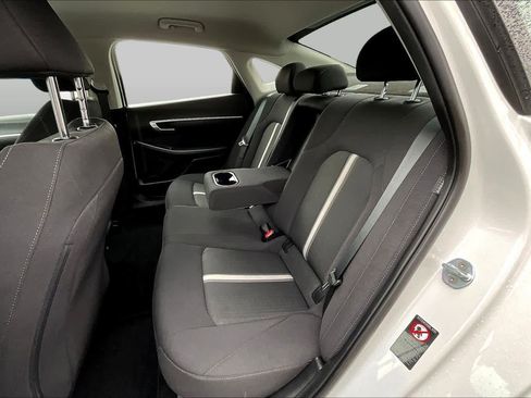 Used 2022 Hyundai Sonata SEL FWD image 19
