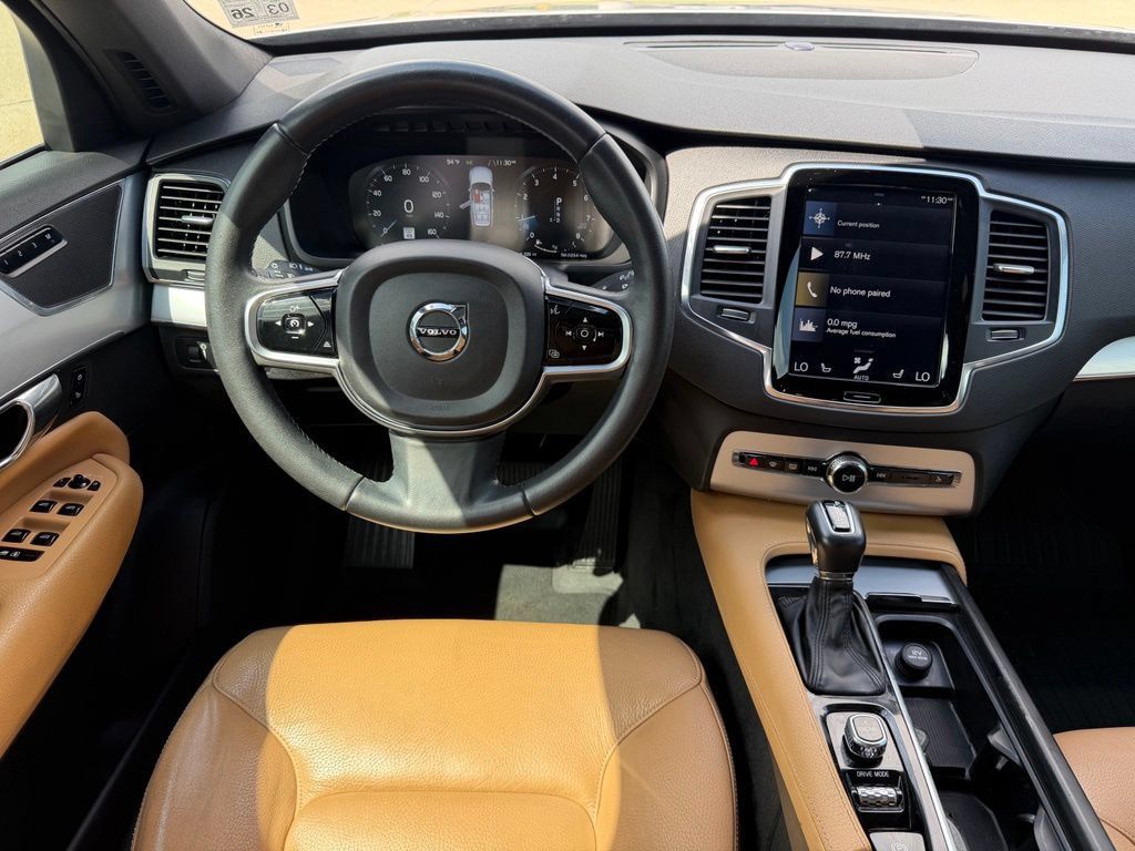 Used 2017 Volvo XC90 T6 Momentum w/ Vision Package AWD/4WD image 14