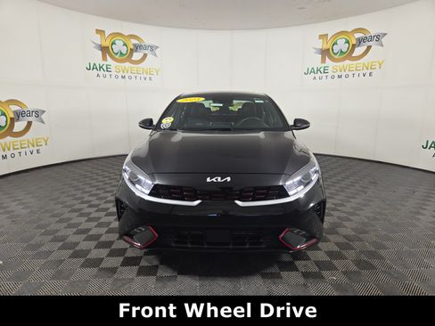 Used 2023 Kia Forte GT-Line w/ GT-Line Premium Package FWD image 2