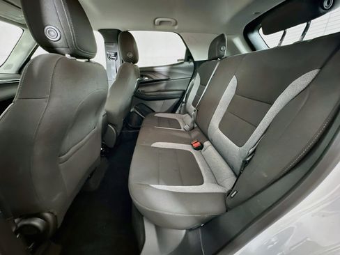 Used 2025 Chevrolet TrailBlazer LT FWD image 26