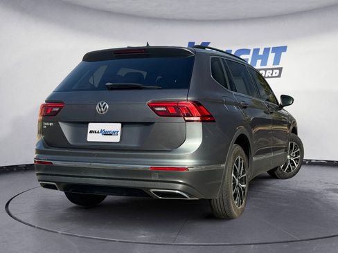 Used 2021 Volkswagen Tiguan SE image 5