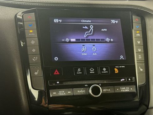 Certified 2023 INFINITI QX55 Luxe w/ Cargo Package AWD/4WD image 19