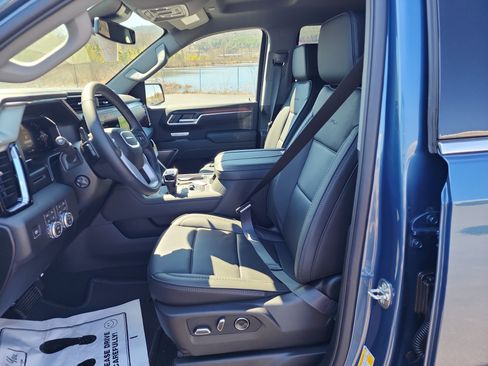New 2026 GMC Sierra 1500 Denali AWD/4WD image 12