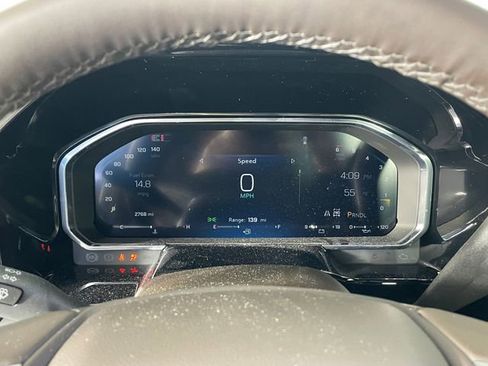 Certified 2026 Chevrolet Silverado 1500 LT image 5