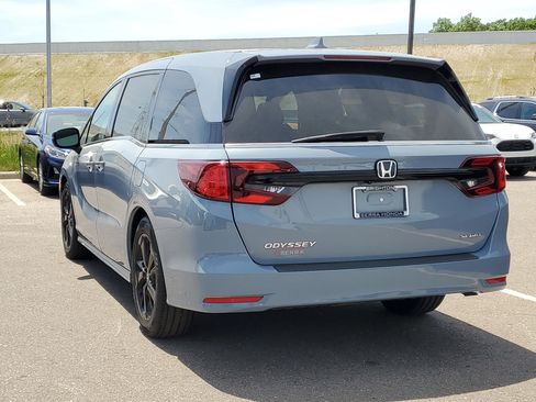 Certified 2023 Honda Odyssey Sport image 2