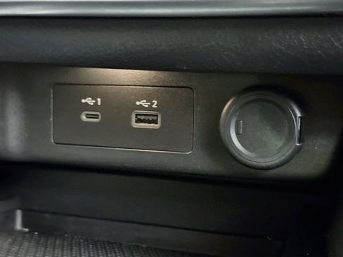 Used 2021 Nissan Rogue SV w/ Premium Package FWD image 41