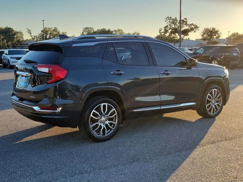 Used 2022 GMC Terrain Denali w/ Denali Premium Package image 11