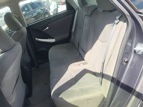 Used 2015 Toyota Prius Two FWD image 6