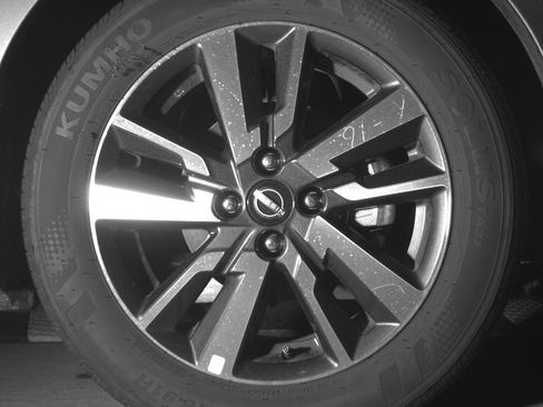 Used 2025 Nissan Versa SV image 13