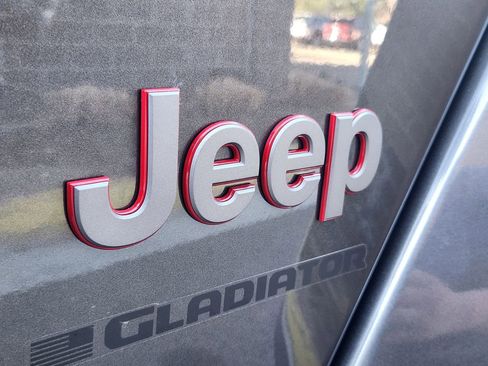 New 2026 Jeep Gladiator Rubicon image 11