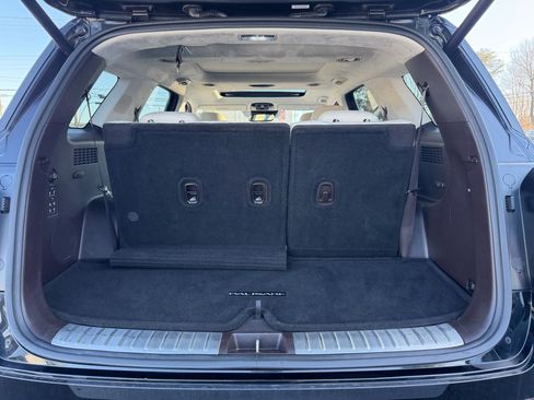 Used 2021 Hyundai Palisade Calligraphy image 31