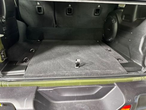 Used 2023 Jeep Wrangler Unlimited w/ Cold Weather Group image 26