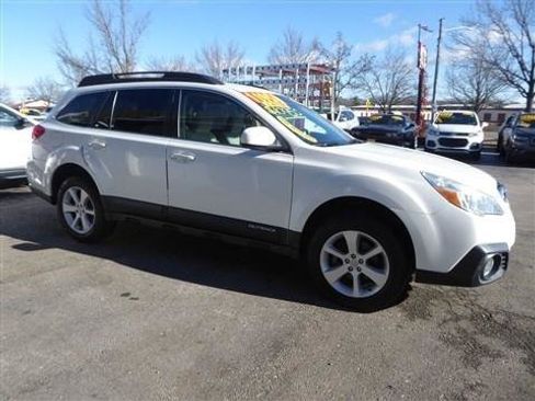 Used 2013 Subaru Outback 2.5i Premium w/ All-Weather Pkg image 5