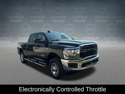 Used 2021 RAM 2500 Big Horn AWD/4WD image 9