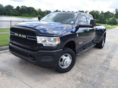 Used 2022 RAM 3500 Tradesman AWD/4WD image 6