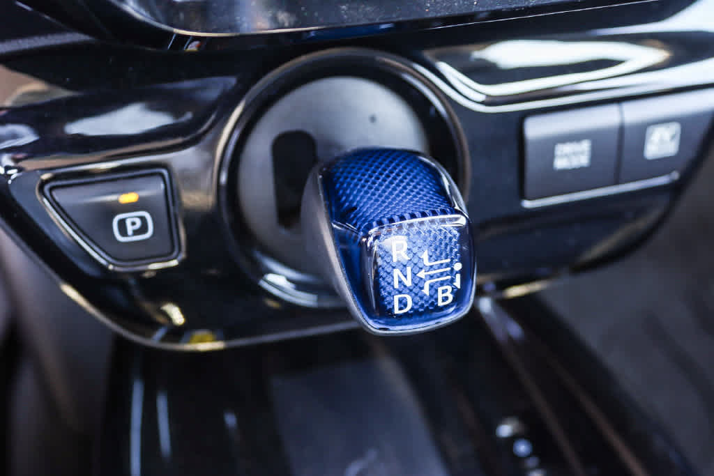Used 2020 Toyota Prius Limited FWD image 18