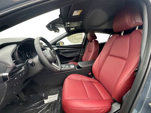 New 2026 MAZDA MAZDA3 Carbon image 9