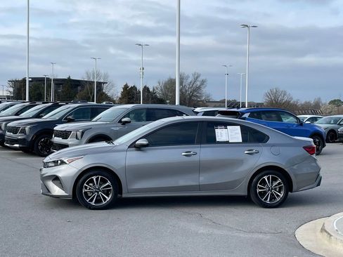 Certified 2024 Kia Forte LXS w/ LXS Technology Package FWD image 4