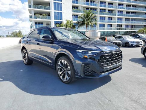 Certified 2025 Audi Q8 Premium Plus image 8