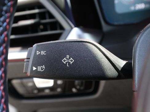 Used 2022 BMW M4 xDrive Competition AWD/4WD image 39